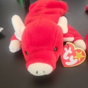 1995 snort the bull beanie baby
